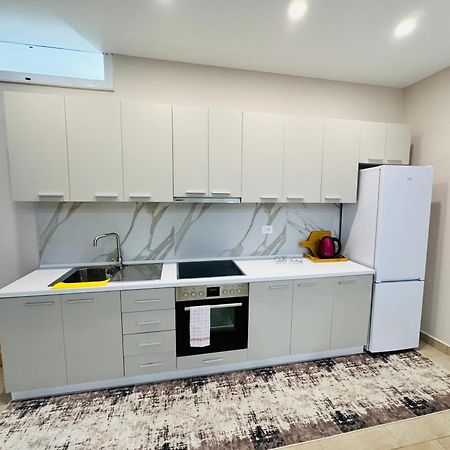 Edi Apartament Center Shkodër Exteriör bild