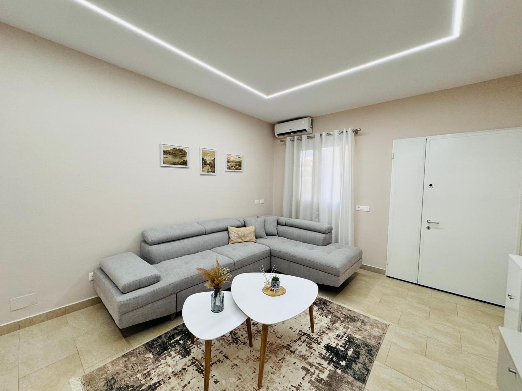 Edi Apartament Center Shkodër Exteriör bild